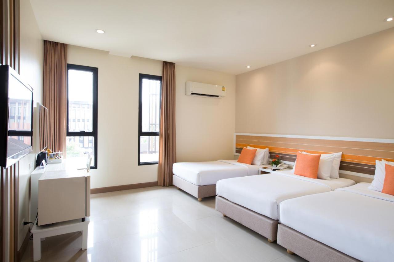 Imm Hotel Thaphae Чиангмай Экстерьер фото