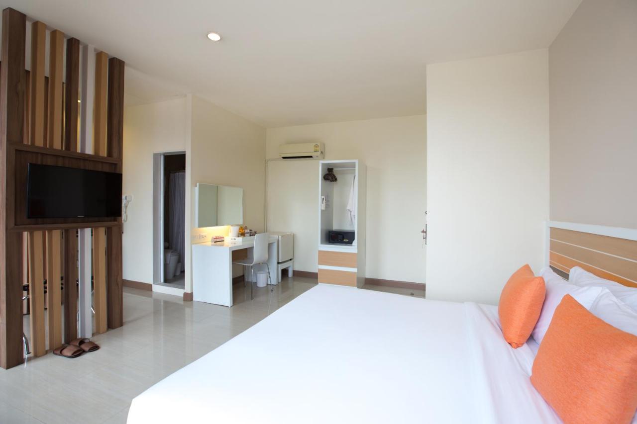 Imm Hotel Thaphae Чиангмай Экстерьер фото
