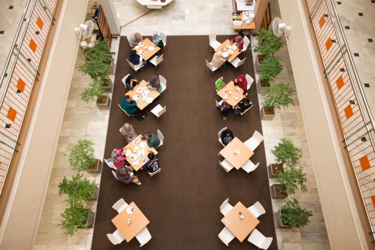 Imm Hotel Thaphae Чиангмай Экстерьер фото