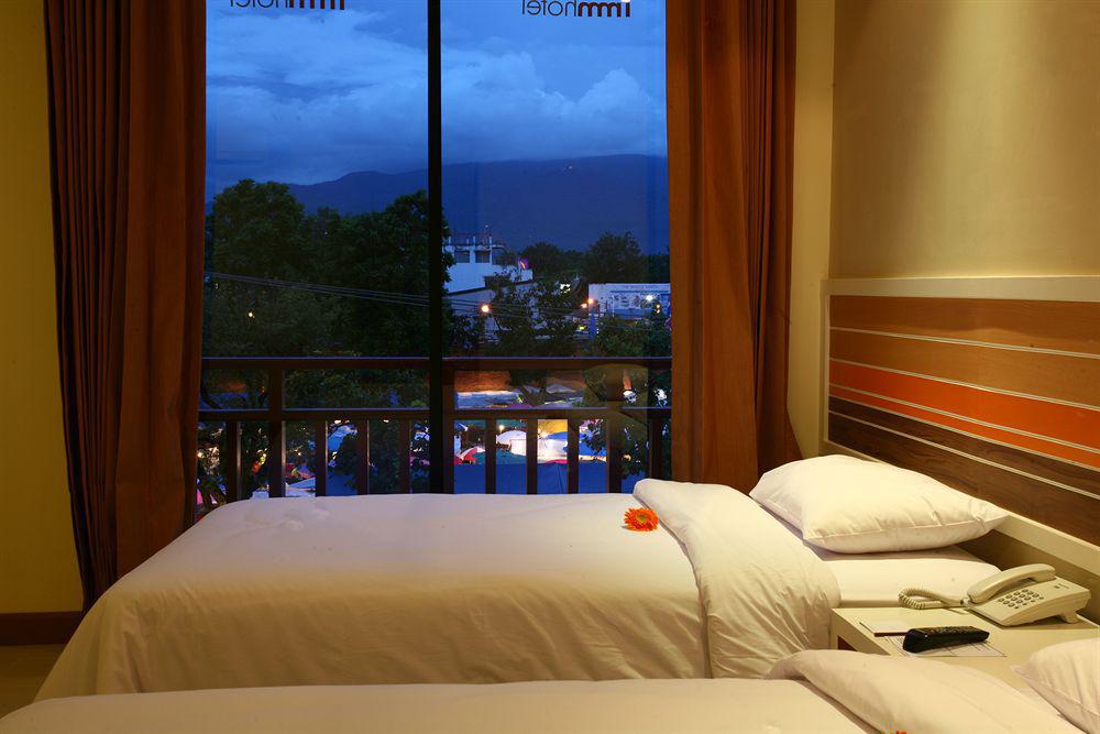 Imm Hotel Thaphae Чиангмай Экстерьер фото